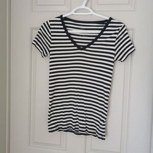 *Free Gap Tshirt size S